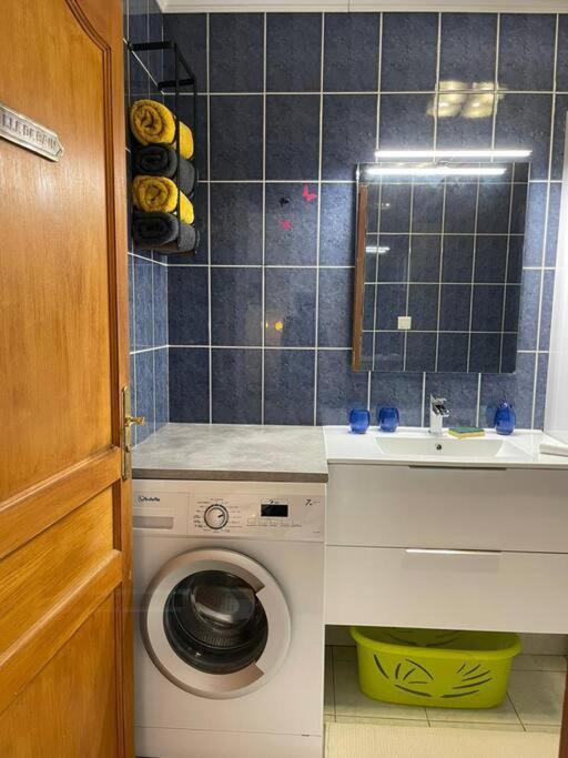 Duplex 1 Mn Plage De Trou D Eau Location A La Semaine Minimum Ла-Салин-ле-Бен Экстерьер фото
